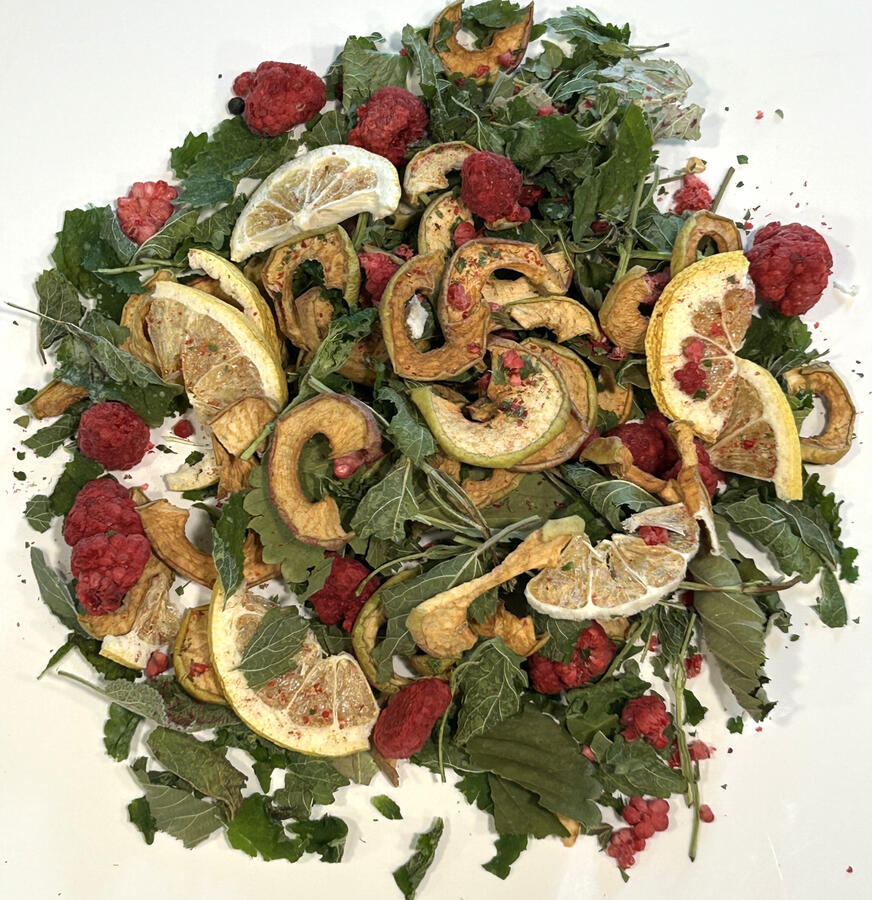 Rosemary Sage Cheddar Bagels